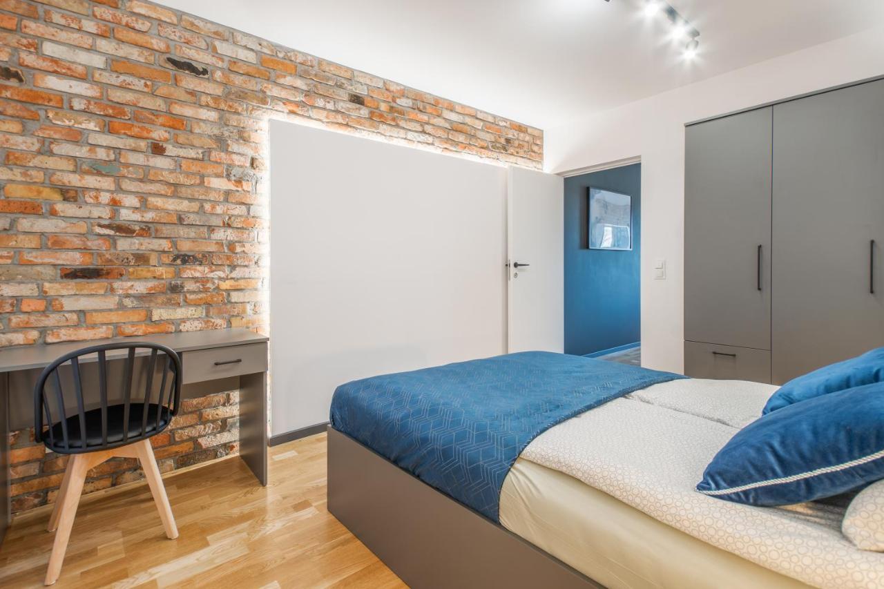 Citystay Waterlane Island Apartment 그단스크 외부 사진